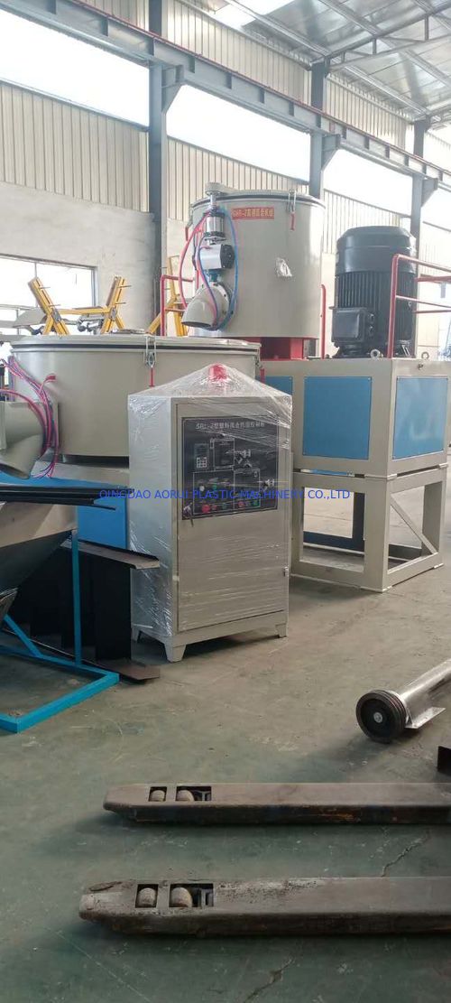 Latest company news about Un buon cliente da Negiria che ha comprato il nostri miscelatore e lotti delle cose