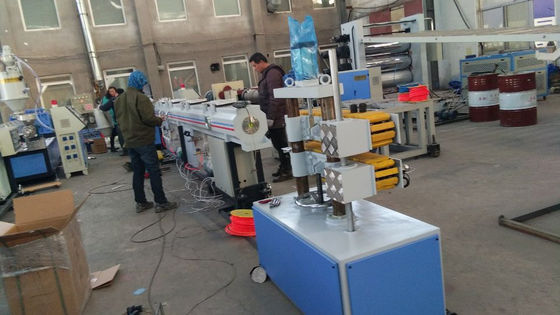 Un buon prezzo. Linea di estrusione del tubo di plastica Delta Inverter con potenza personalizzata in linea