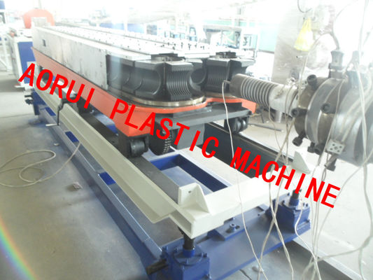Un buon prezzo. Linea di plastica ondulata doppia dell'estrusione del tubo per uso di drenaggio in linea