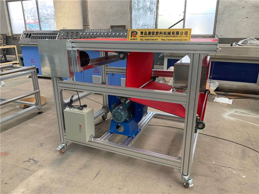 Un buon prezzo. Produttività lavorativa a macchina soffiata colata eliminabile della maschera del certificato del CE alta in linea