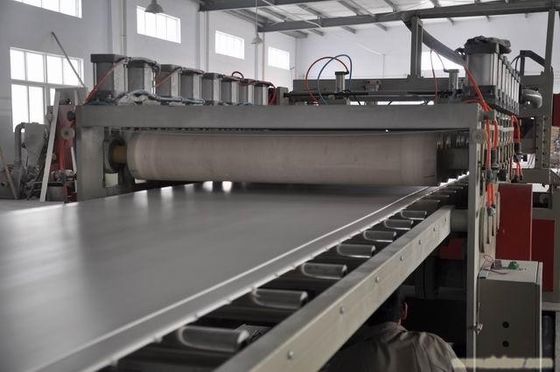 Un buon prezzo. Linea di plastica di legno dell'estrusione del bordo, macchinario di plastica dell'estrusione in linea