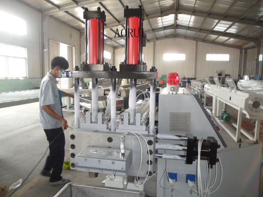 Un buon prezzo. Granelli di plastica di riciclaggio di plastica del LDPE/HDPE della macchina della bottiglia e del film che fanno macchina in linea
