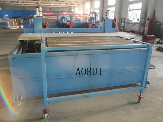 Un buon prezzo. Linea di plastica dell'estrusione del bordo della schiuma del PVC, macchinario di produzione del bordo della cucina del PVC in linea
