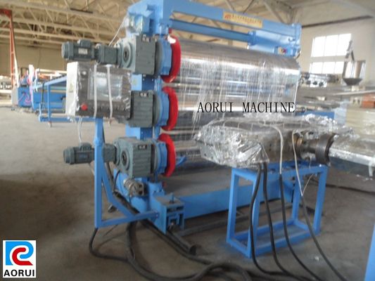 Un buon prezzo. Tensioni rispettosa dell'ambiente della macchina 380V 50HZ del bordo della schiuma di WPC spessore di 30mm - di 5 in linea