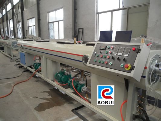 Un buon prezzo. Attrezzatura di plastica dell'estrusione del tubo del giardino del PVC dell'estrusore a vite del doppio del CE di iso in linea