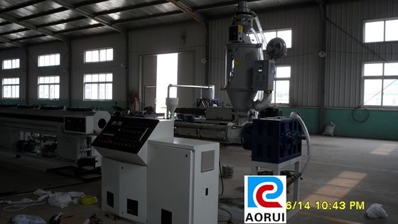 Un buon prezzo. Linea di plastica macchina dell'estrusione del tubo del giardino dell'estrusione della vite del gemello del PVC in linea