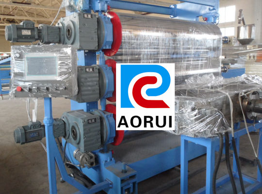 Un buon prezzo. macchina spessa 550Kg/H del bordo della schiuma del PVC di 3mm WPC per mobilia in linea