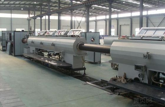 Un buon prezzo. singola linea di produzione della tubatura dell'acqua del PE della vite di 1200mm - di 16mm per il tubo di irrigazione del PE in linea