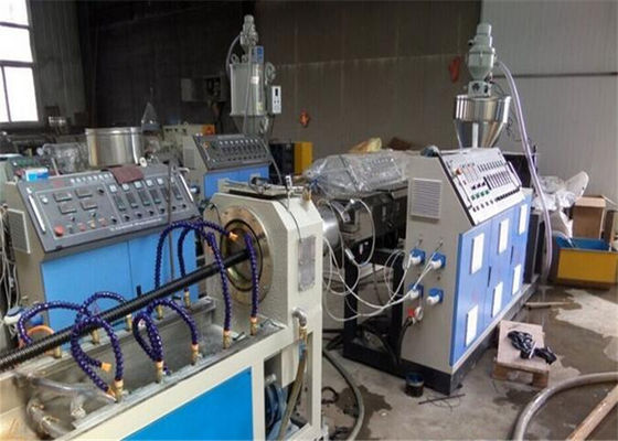 Un buon prezzo. La linea di plastica automatica dell'estrusione del tubo per pe ha ondulato il tubo ottico della manica di protezione del cavo della condotta in linea