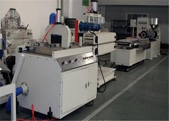 Un buon prezzo. Linea dell'estrusione di profilo di due viti/macchina di plastica efficienti dell'estrusione per Turnking in linea