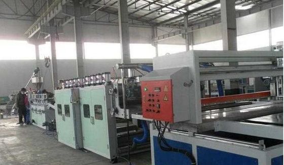 Un buon prezzo. Linea di produzione di legno composita della porta di Wpc della mobilia per le porte composite di plastica di legno in linea