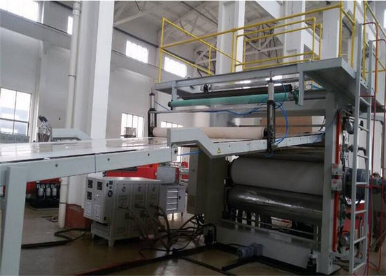 Un buon prezzo. Linea di plastica di schiumatura dell'estrusione dello strato del marmo del PVC Limination, linea di produzione dello strato del marmo del PVC in linea