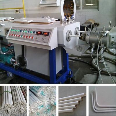 Un buon prezzo. Lo SpA controlla l'estrusore a vite gemellato, macchina dell'estrusione del tubo del gemello del PVC di 16-63mm in linea