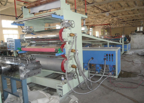 Un buon prezzo. Larghezza completamente automatica della macchina 500kg/H 1250mm del bordo della schiuma del PVC in linea
