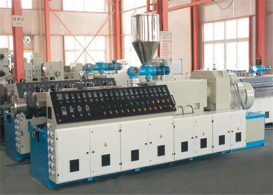 Macchina per l' estrusione di profili in plastica, linea di estrusione di profili in PVC, linea di produzione di profili in UPVC