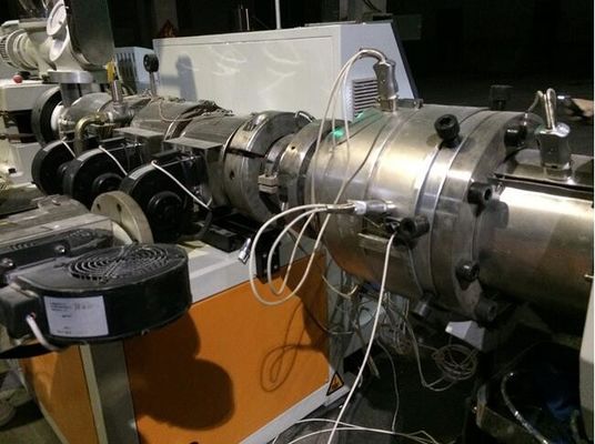 Un buon prezzo. Linea di plastica macchina dell'estrusione di due viti dell'espulsore del tubo del PVC per drenaggio in linea