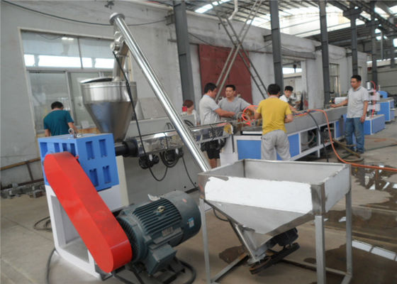 Un buon prezzo. Doppia linea di produzione di profilo della struttura di porta della vite WPC controllo della temperatura di Omron in linea