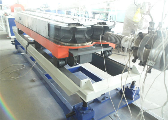 Un buon prezzo. La linea di plastica leggera dell'estrusione del tubo/ha ondulato l'espulsore del tubo in linea