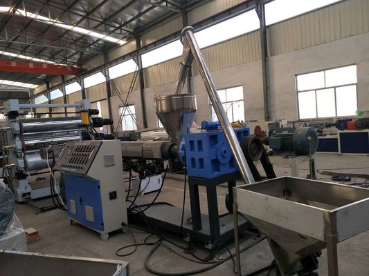 Linea di produzione di pannelli di schiuma per porte in PVC WPC, macchina per la produzione di pannelli per porte in PVC WPC