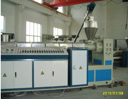 Un buon prezzo. Linea di plastica produzione dell'estrusione della macchina del tubo dell'approvvigionamento di gas del PE del tubo dei pp Ppr in linea
