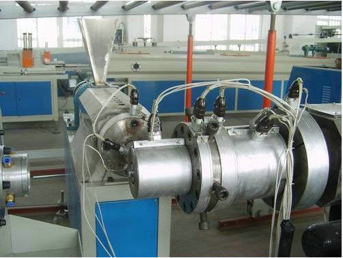 Un buon prezzo. Tubo di Sprial del grande diametro del pe che fa la linea di produzione del tubo Sprial dell'HDPE/della macchina ISO9001 in linea