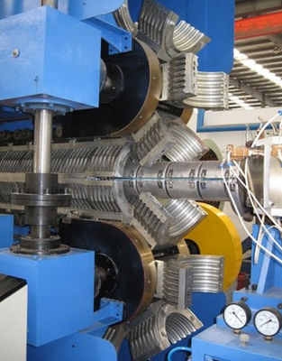 Un buon prezzo. Linea di plastica dell'estrusione del tubo per il tubo ondulato doppio PE/dei pp in linea