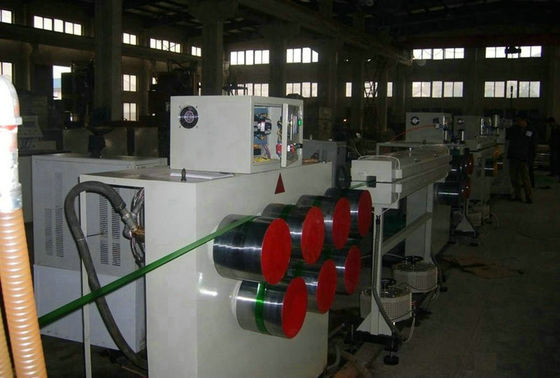 Un buon prezzo. Cinghia a macchina robusta automatica dei pp che fa singola vite a macchina in linea