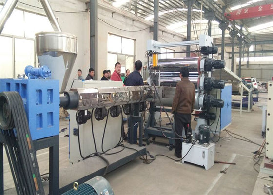 Un buon prezzo. Macchina del bordo della schiuma del CE ISO9001 WPC, linea di produzione del bordo della schiuma del PVC per il bordo della mobilia in linea