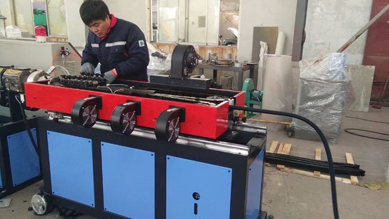 Un buon prezzo. Linea di plastica durevole dell'estrusione del tubo/tubo ondulato doppio del PE che fa macchina in linea
