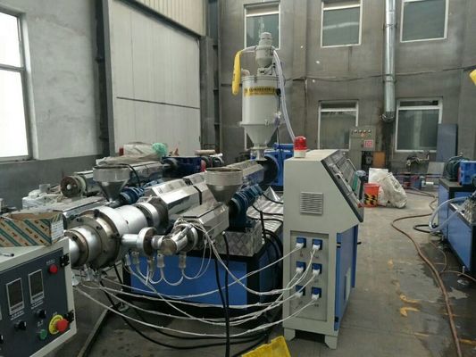 Linea di plastica macchina dell'estrusione del tubo del PE di fabbricazione dell'HDPE con il singolo estrusore a vite