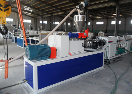 Un buon prezzo. Linea di plastica dell'estrusione del tubo del PVC SJSZ51/105 per il rifornimento idrico & le acque luride di agricoltura in linea