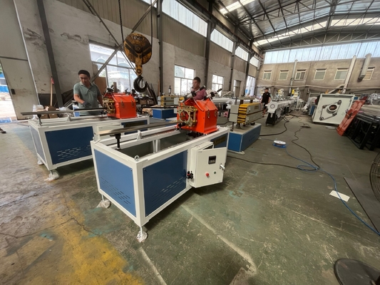 Linea di plastica macchina di plastica 400kg/H dell'estrusione del tubo di PPR PS dell'estrusione del tubo
