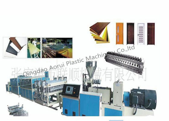 Un buon prezzo. Linea di estrusione di profili di plastica per prodotti a profilo personalizzato in linea