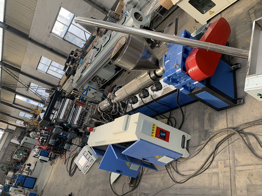 Linea di produzione dello strato del PVC di controllo dello SpA 380V 50HZ, bordo di plastica dello strato del PVC che fa macchina