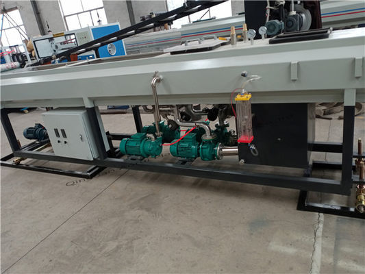 Linea di plastica intelligente 90kw dell'estrusione del tubo dello SpA 300kg/H