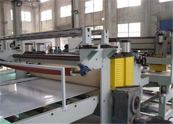 Un buon prezzo. Macchina automatica piena del bordo della schiuma di WPC con la macchina di laminazione in linea