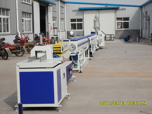 Un buon prezzo. Singola macchina 200KG/h - 400KG/h dell'estrusore a vite per il tubo di plastica in linea
