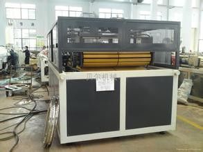 Un buon prezzo. Linea di produzione riciclabile del bordo della porta di WPC in linea