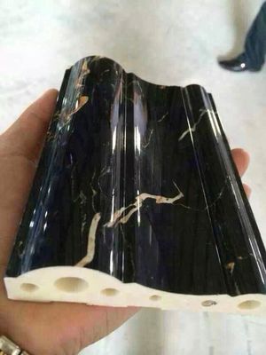 Un buon prezzo. Linea di produzione di plastica di marmo decorativa di profilo del PVC, espulsore della plastica di profilo del marmo di WPC in linea